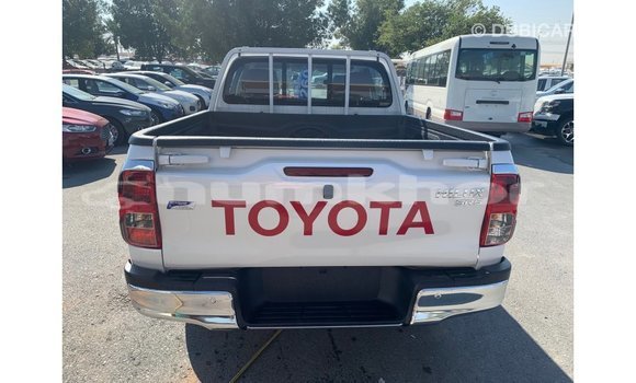 Buy Import Toyota Hilux White Car in Import - Dubai in Bumthang Buy Import Toyota Hilux White Car in Import - Dubai in Bumthang
