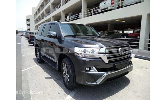 Buy Import Toyota Land Cruiser Other Car in Import - Dubai in Bumthang Buy Import Toyota Land Cruiser Other Car in Import - Dubai in Bumthang