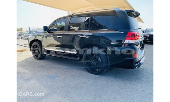 Buy Import Toyota Land Cruiser Black Car in Import - Dubai in Bumthang Buy Import Toyota Land Cruiser Black Car in Import - Dubai in Bumthang