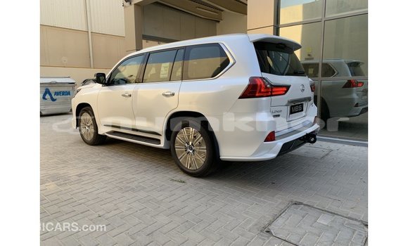 Buy Import Lexus LX White Car in Import - Dubai in Bumthang Buy Import Lexus LX White Car in Import - Dubai in Bumthang