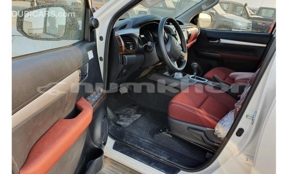 Buy Import Toyota Hilux White Car in Import - Dubai in Bumthang Buy Import Toyota Hilux White Car in Import - Dubai in Bumthang