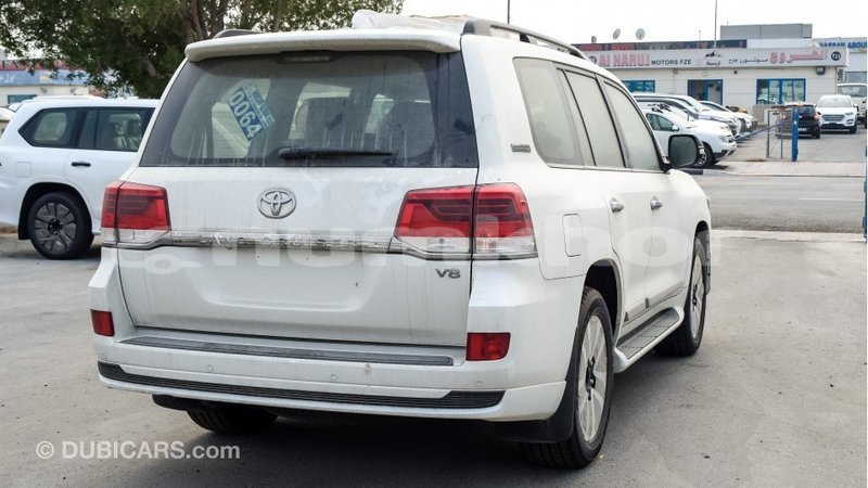 Big with watermark toyota land cruiser bumthang import dubai 2123