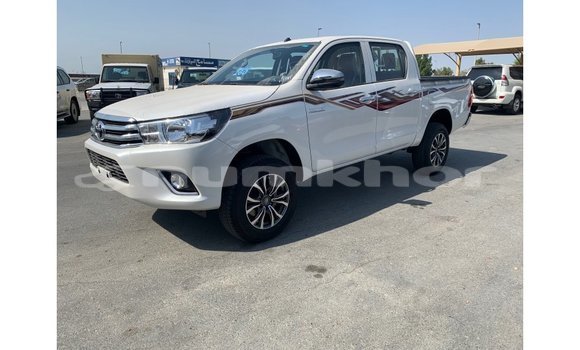 Buy Import Toyota Hilux White Car in Import - Dubai in Bumthang Buy Import Toyota Hilux White Car in Import - Dubai in Bumthang