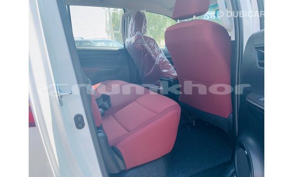 Buy Import Toyota Hilux White Car in Import - Dubai in Bumthang Buy Import Toyota Hilux White Car in Import - Dubai in Bumthang