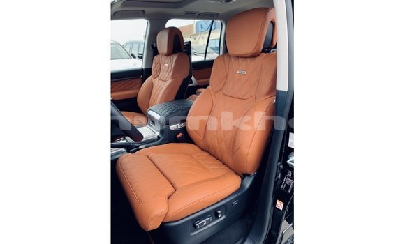 Buy Import Toyota Land Cruiser Black Car in Import - Dubai in Bumthang Buy Import Toyota Land Cruiser Black Car in Import - Dubai in Bumthang