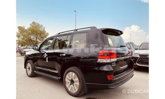 Buy Import Toyota Land Cruiser Black Car in Import - Dubai in Bumthang Buy Import Toyota Land Cruiser Black Car in Import - Dubai in Bumthang