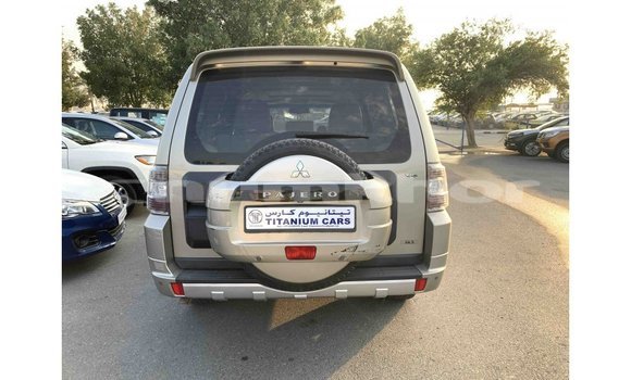 Buy Import Mitsubishi Pajero Other Car in Import - Dubai in Bumthang Buy Import Mitsubishi Pajero Other Car in Import - Dubai in Bumthang