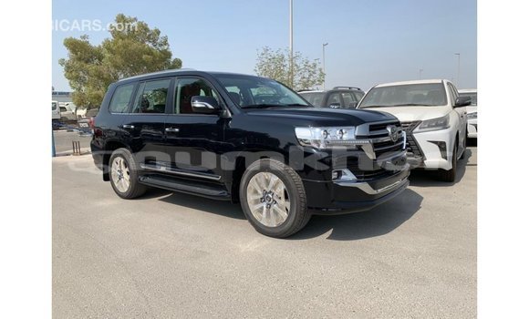 Buy Import Toyota Land Cruiser Red Car in Import - Dubai in Bumthang Buy Import Toyota Land Cruiser Red Car in Import - Dubai in Bumthang