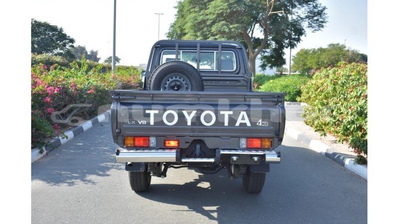Big with watermark toyota land cruiser bumthang import dubai 2162