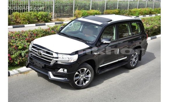 Buy Import Toyota Land Cruiser Black Car in Import - Dubai in Bumthang Buy Import Toyota Land Cruiser Black Car in Import - Dubai in Bumthang