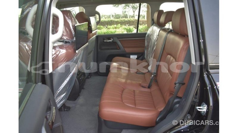 Big with watermark toyota land cruiser bumthang import dubai 2167