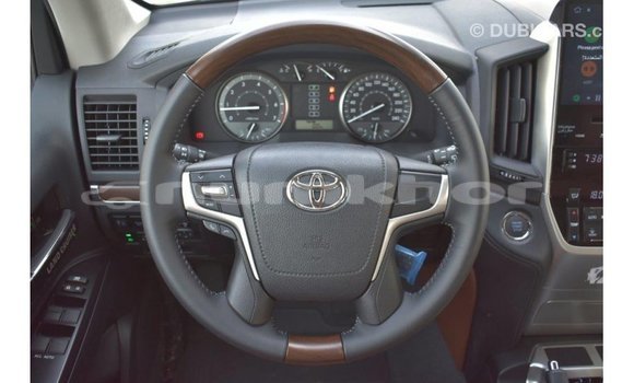 Buy Import Toyota Land Cruiser Black Car in Import - Dubai in Bumthang Buy Import Toyota Land Cruiser Black Car in Import - Dubai in Bumthang