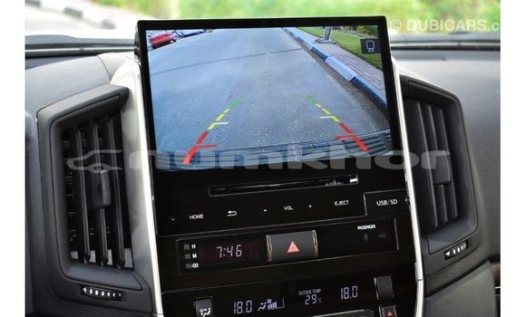 Buy Import Toyota Land Cruiser Black Car in Import - Dubai in Bumthang Buy Import Toyota Land Cruiser Black Car in Import - Dubai in Bumthang