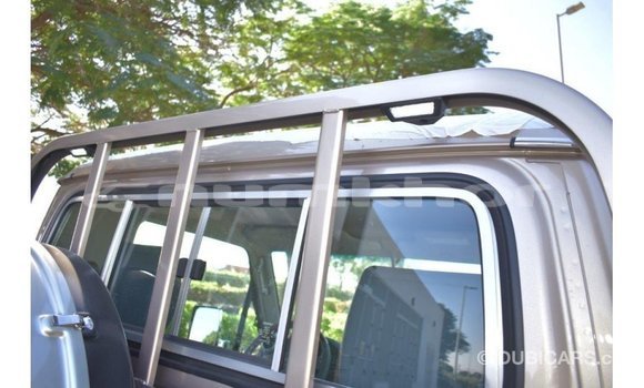Buy Import Toyota Land Cruiser Other Car in Import - Dubai in Bumthang Buy Import Toyota Land Cruiser Other Car in Import - Dubai in Bumthang