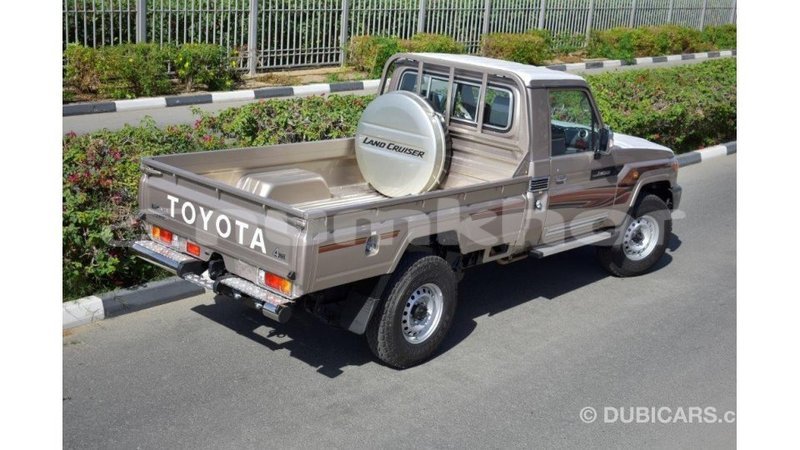 Big with watermark toyota land cruiser bumthang import dubai 2171