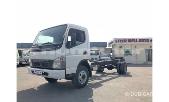 Buy Import Mitsubishi Carisma White Car in Import - Dubai in Bumthang Buy Import Mitsubishi Carisma White Car in Import - Dubai in Bumthang