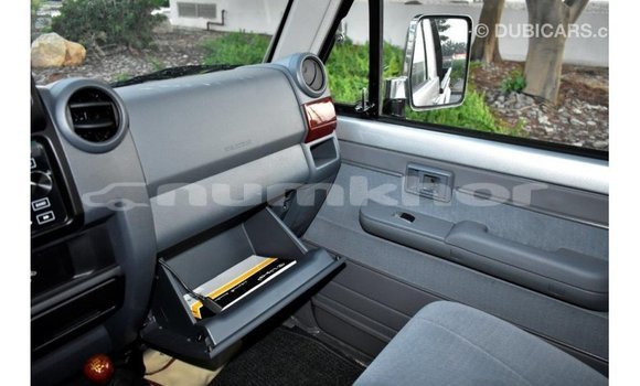 Buy Import Toyota Land Cruiser Other Car in Import - Dubai in Bumthang Buy Import Toyota Land Cruiser Other Car in Import - Dubai in Bumthang