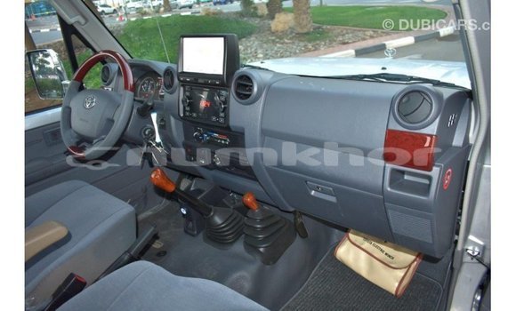 Buy Import Toyota Land Cruiser Other Car in Import - Dubai in Bumthang Buy Import Toyota Land Cruiser Other Car in Import - Dubai in Bumthang