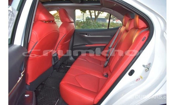 Buy Import Toyota Camry White Car in Import - Dubai in Bumthang Buy Import Toyota Camry White Car in Import - Dubai in Bumthang