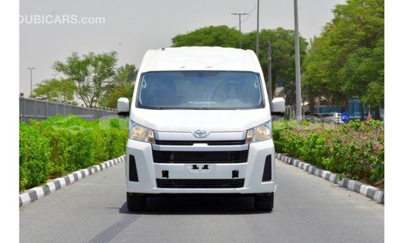 Buy Import Toyota Hiace White Car in Import - Dubai in Bumthang Buy Import Toyota Hiace White Car in Import - Dubai in Bumthang
