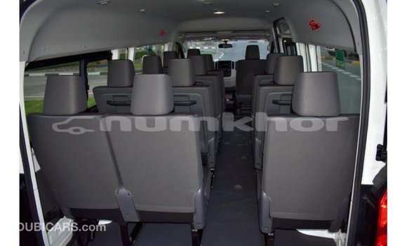 Buy Import Toyota Hiace White Car in Import - Dubai in Bumthang Buy Import Toyota Hiace White Car in Import - Dubai in Bumthang