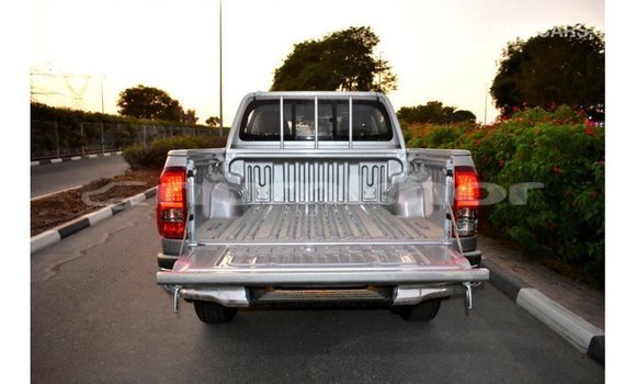Buy Import Toyota Hilux Other Car in Import - Dubai in Bumthang Buy Import Toyota Hilux Other Car in Import - Dubai in Bumthang