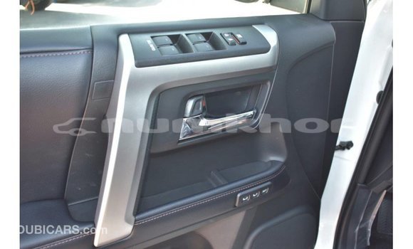 Buy Import Toyota 4Runner White Car in Import - Dubai in Bumthang Buy Import Toyota 4Runner White Car in Import - Dubai in Bumthang