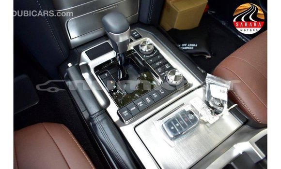 Buy Import Toyota Land Cruiser Black Car in Import - Dubai in Bumthang Buy Import Toyota Land Cruiser Black Car in Import - Dubai in Bumthang