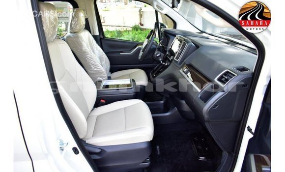 Buy Import Toyota Granvia White Car in Import - Dubai in Bumthang Buy Import Toyota Granvia White Car in Import - Dubai in Bumthang