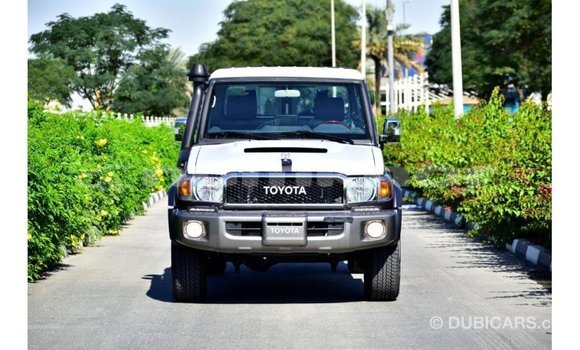 Buy Import Toyota Land Cruiser Other Car in Import - Dubai in Bumthang Buy Import Toyota Land Cruiser Other Car in Import - Dubai in Bumthang