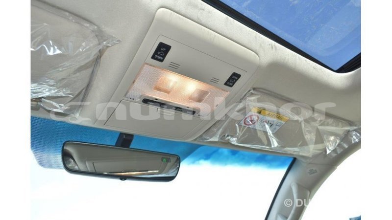 Big with watermark toyota land cruiser bumthang import dubai 2193