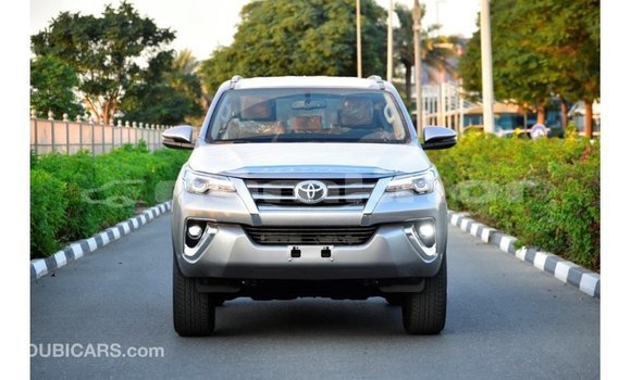 Buy Import Toyota Fortuner Other Car in Import - Dubai in Bumthang Buy Import Toyota Fortuner Other Car in Import - Dubai in Bumthang