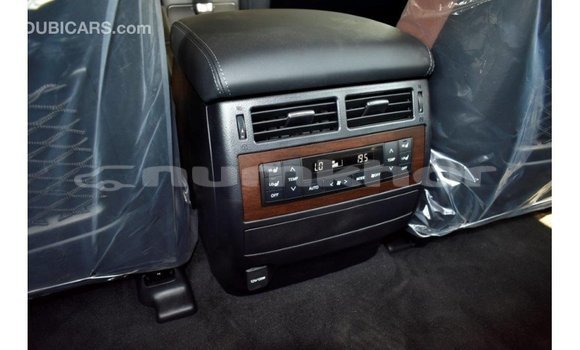 Buy Import Toyota Land Cruiser Other Car in Import - Dubai in Bumthang Buy Import Toyota Land Cruiser Other Car in Import - Dubai in Bumthang