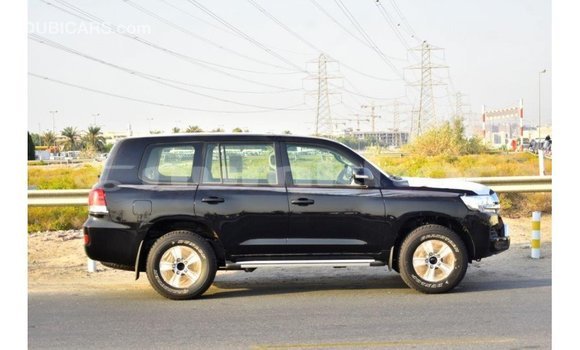 Buy Import Toyota Land Cruiser Black Car in Import - Dubai in Bumthang Buy Import Toyota Land Cruiser Black Car in Import - Dubai in Bumthang