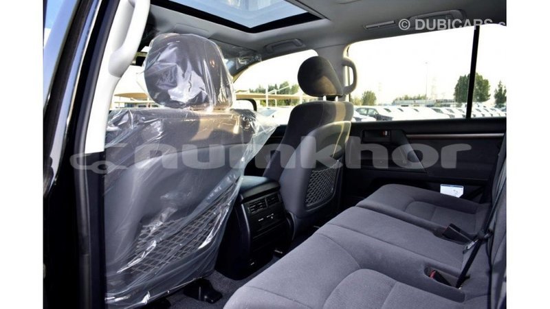 Big with watermark toyota land cruiser bumthang import dubai 2196