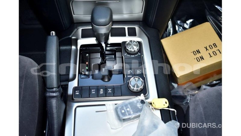 Big with watermark toyota land cruiser bumthang import dubai 2196