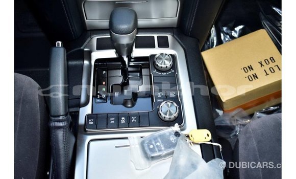 Buy Import Toyota Land Cruiser Black Car in Import - Dubai in Bumthang Buy Import Toyota Land Cruiser Black Car in Import - Dubai in Bumthang