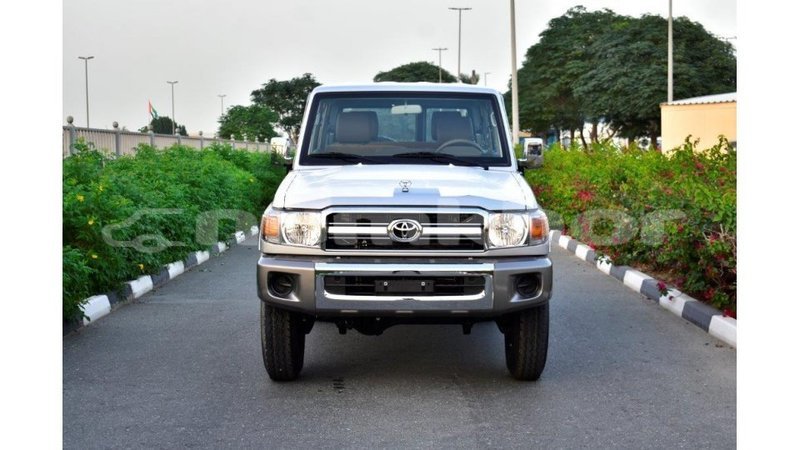 Big with watermark toyota land cruiser bumthang import dubai 2197