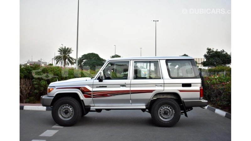 Big with watermark toyota land cruiser bumthang import dubai 2197