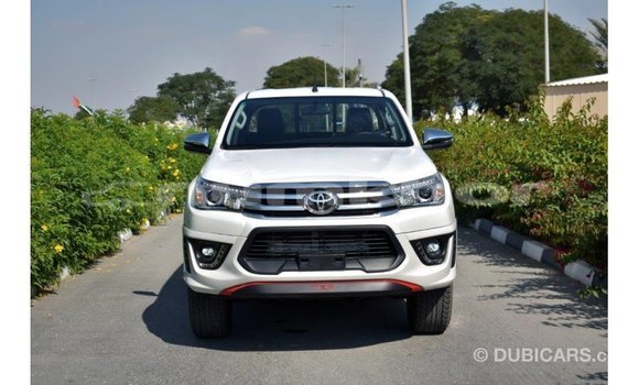 Buy Import Toyota Hilux White Car in Import - Dubai in Bumthang Buy Import Toyota Hilux White Car in Import - Dubai in Bumthang