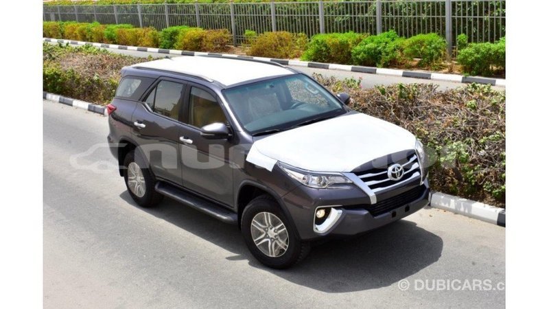 Big with watermark toyota fortuner bumthang import dubai 2204
