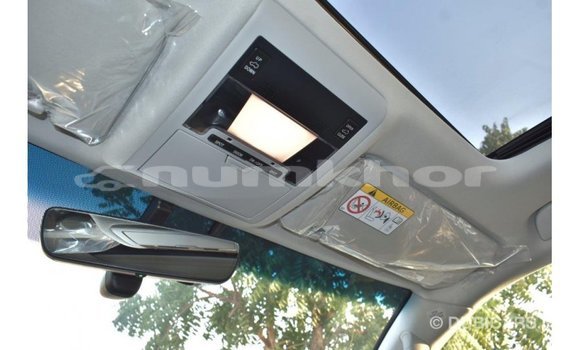 Buy Import Toyota Land Cruiser Black Car in Import - Dubai in Bumthang Buy Import Toyota Land Cruiser Black Car in Import - Dubai in Bumthang