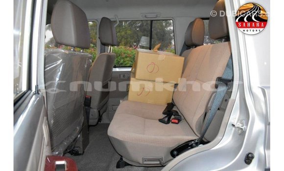Buy Import Toyota Land Cruiser Other Car in Import - Dubai in Bumthang Buy Import Toyota Land Cruiser Other Car in Import - Dubai in Bumthang