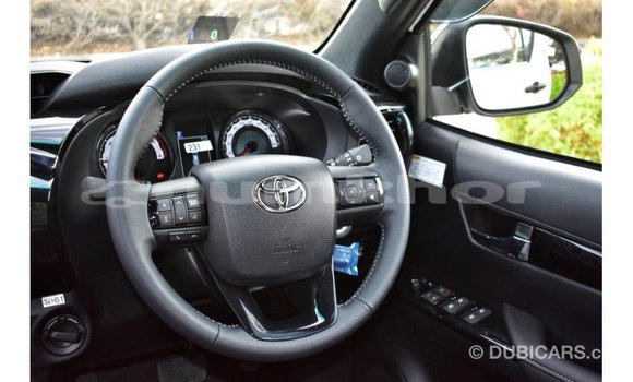 Buy Import Toyota Hilux White Car in Import - Dubai in Bumthang Buy Import Toyota Hilux White Car in Import - Dubai in Bumthang