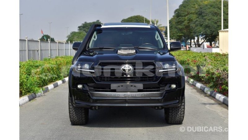 Big with watermark toyota land cruiser bumthang import dubai 2210