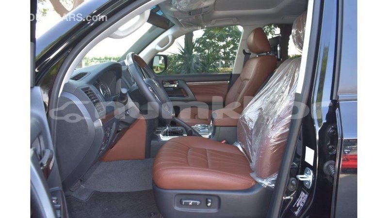 Big with watermark toyota land cruiser bumthang import dubai 2210