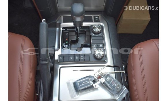 Buy Import Toyota Land Cruiser Black Car in Import - Dubai in Bumthang Buy Import Toyota Land Cruiser Black Car in Import - Dubai in Bumthang