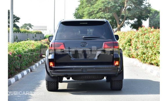Buy Import Toyota Land Cruiser Black Car in Import - Dubai in Bumthang Buy Import Toyota Land Cruiser Black Car in Import - Dubai in Bumthang