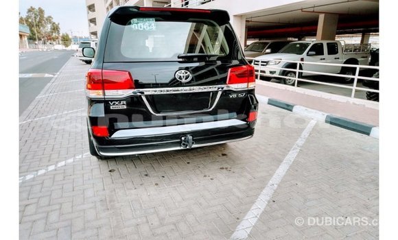 Buy Import Toyota Land Cruiser Black Car in Import - Dubai in Bumthang Buy Import Toyota Land Cruiser Black Car in Import - Dubai in Bumthang