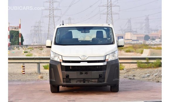 Buy Import Toyota Hiace White Car in Import - Dubai in Bumthang Buy Import Toyota Hiace White Car in Import - Dubai in Bumthang